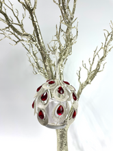 Load image into Gallery viewer, LED Ornament with Flickering Flame
